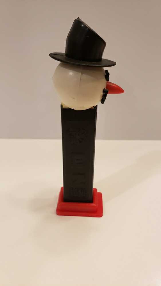 Snowman A - Holiday - Christmas pez collectible - Main Image 2