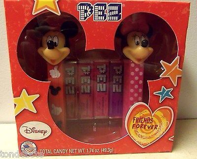 Pez - Regular Retro, white pull-back, teal blue stem