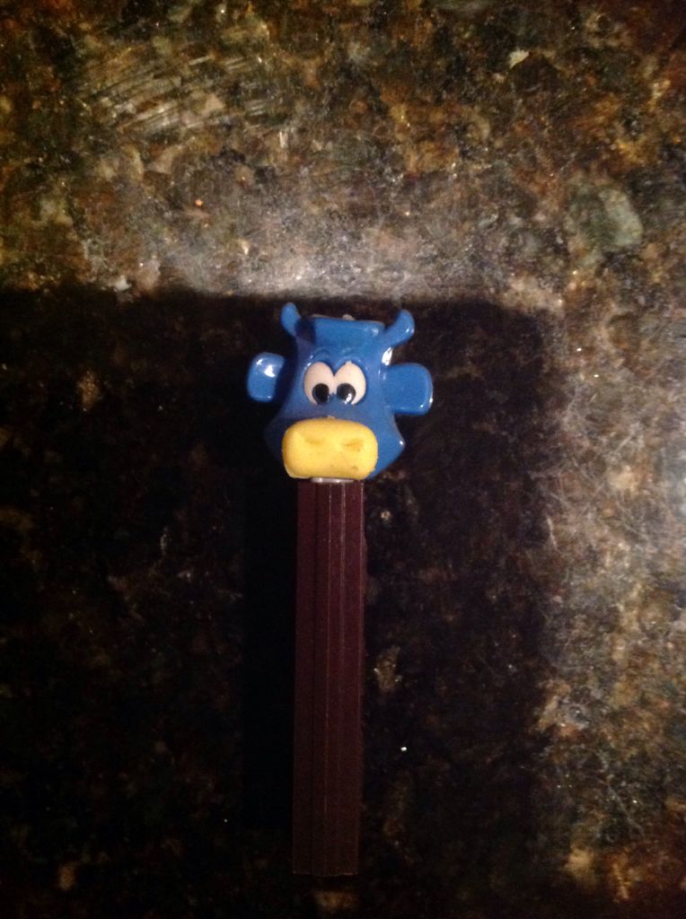 Easter - Chick In Egg (Red eggshell)