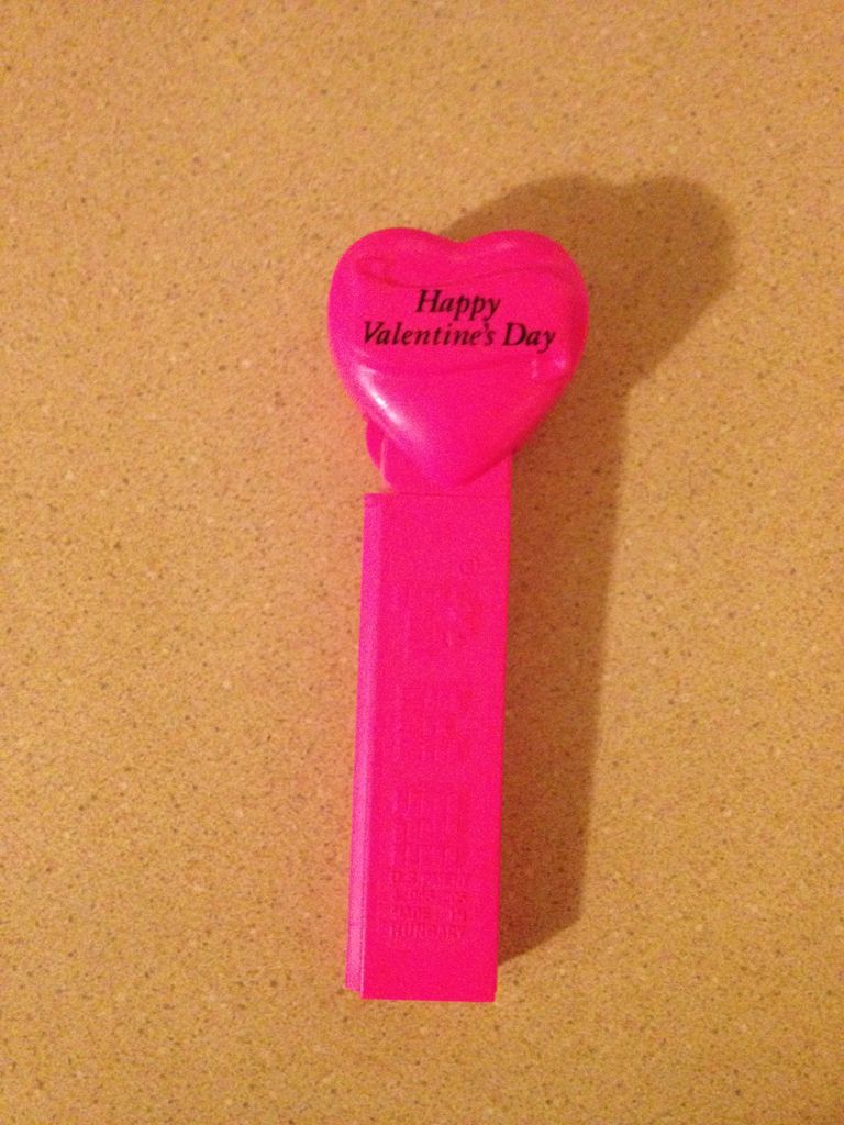 Valentines Heart - Pink - Valentine’s Day pez collectible - Main Image 2