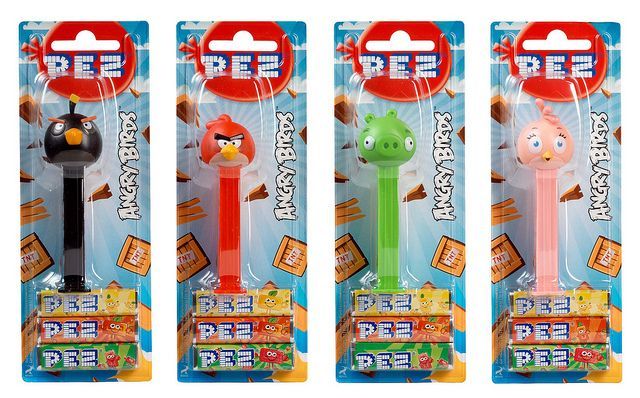 Angry Bird Pink Bird - Angry Birds pez collectible - Main Image 2