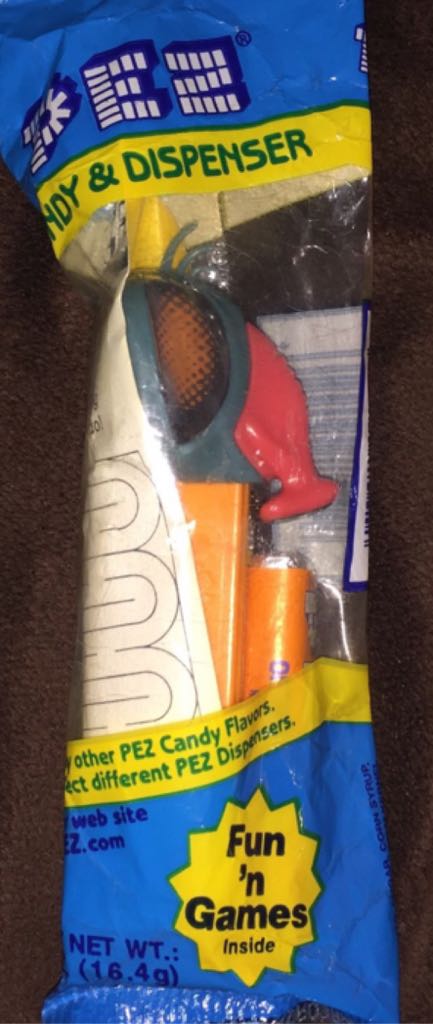 Bugz - Fly - Sam Snuffle - Bugz pez collectible - Main Image 2