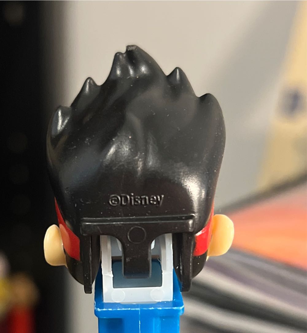 Jake - Jake and the Never Land Pirates pez collectible - Main Image 4