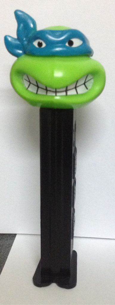 Ninja Turtle - Leonardo Angry Black Stem - Ninja Turtle pez collectible - Main Image 1