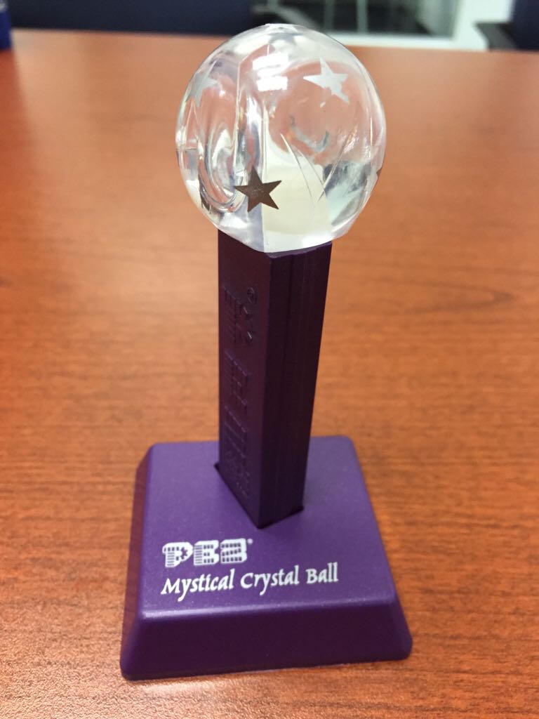 Mystical Crystal Ball - Silver Stars - Mystical Crystal Ball pez collectible - Main Image 2