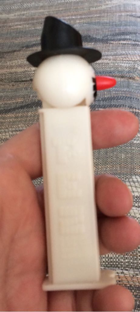 Christmas - Snowman C - Christmas pez collectible - Main Image 2