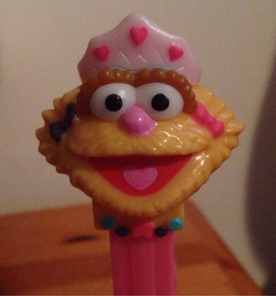 Sesame St. - The Muppets pez collectible - Main Image 2