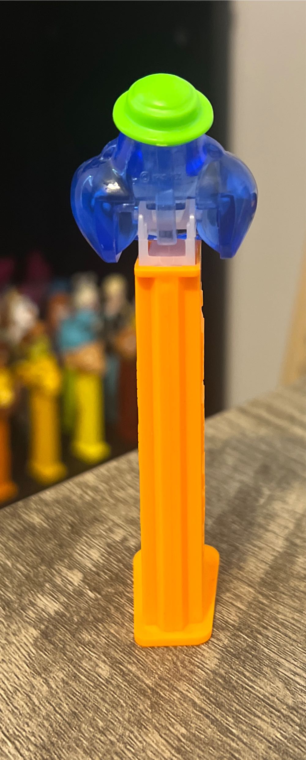 Bubble man - Blue Crystal Face - BUBBLEMAN pez collectible - Main Image 3