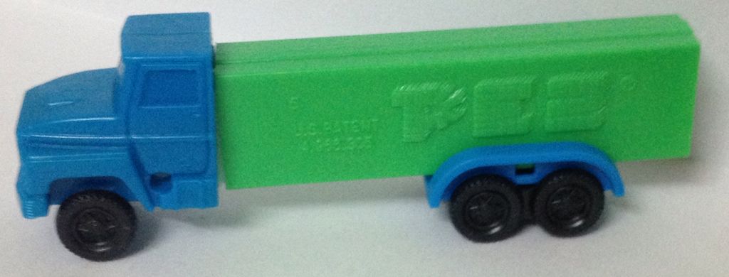 Truck - Nascar #20 Tony Stewert/ Home Depot