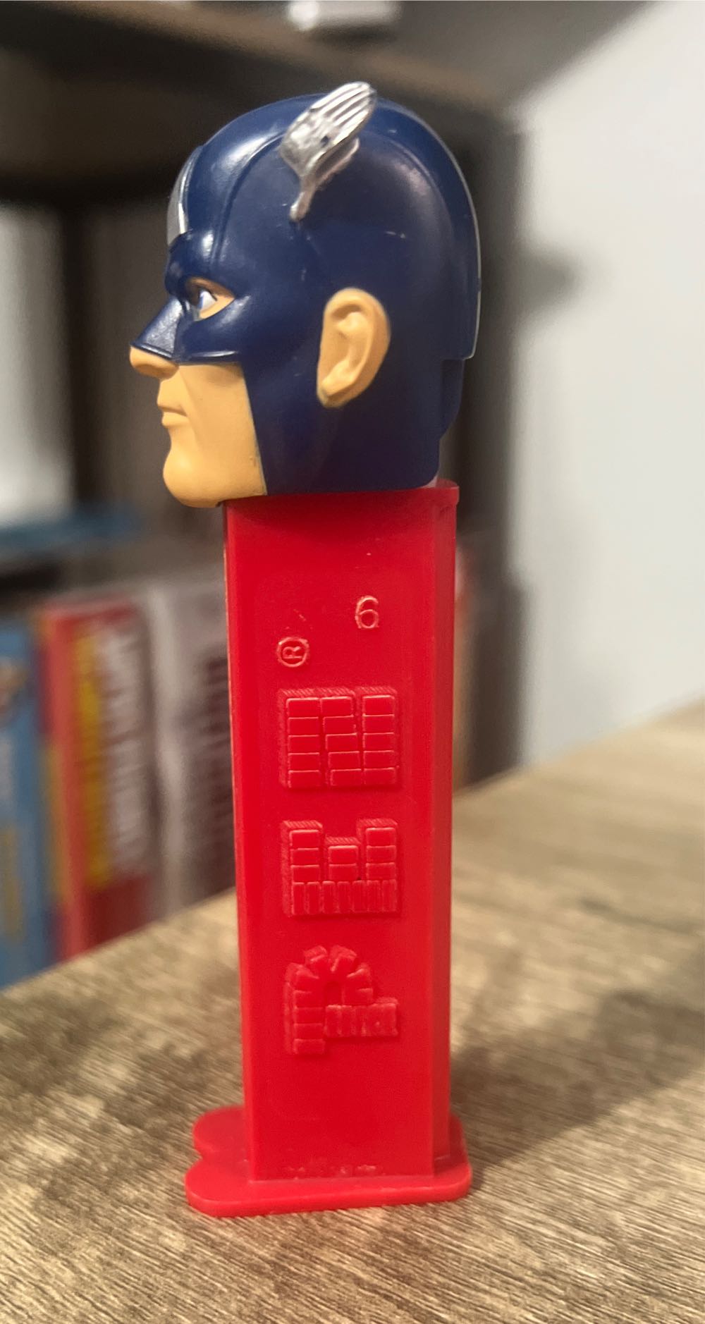 Captain America B - Marvel pez collectible - Main Image 4