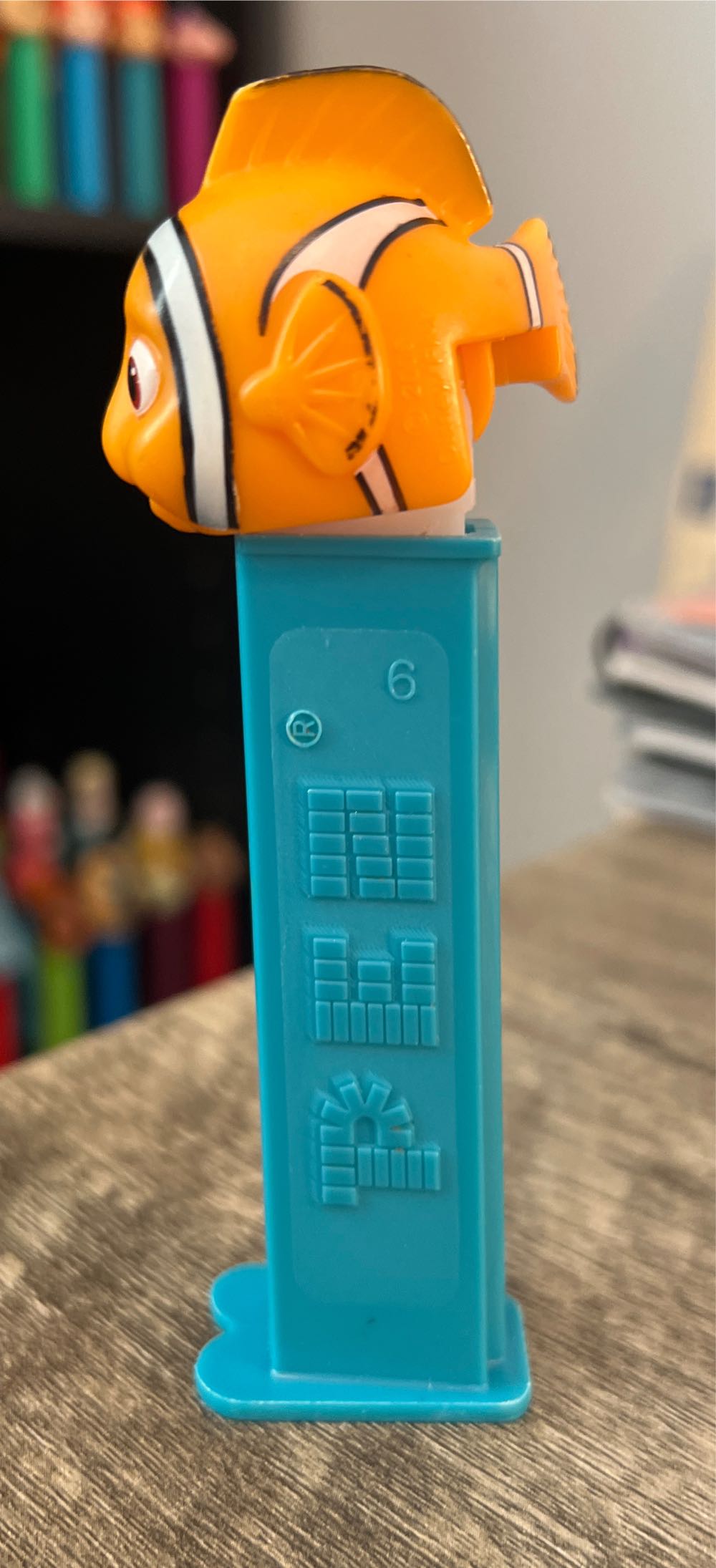 Finding Nemo - Nemo B - Finding Nemo pez collectible - Main Image 3