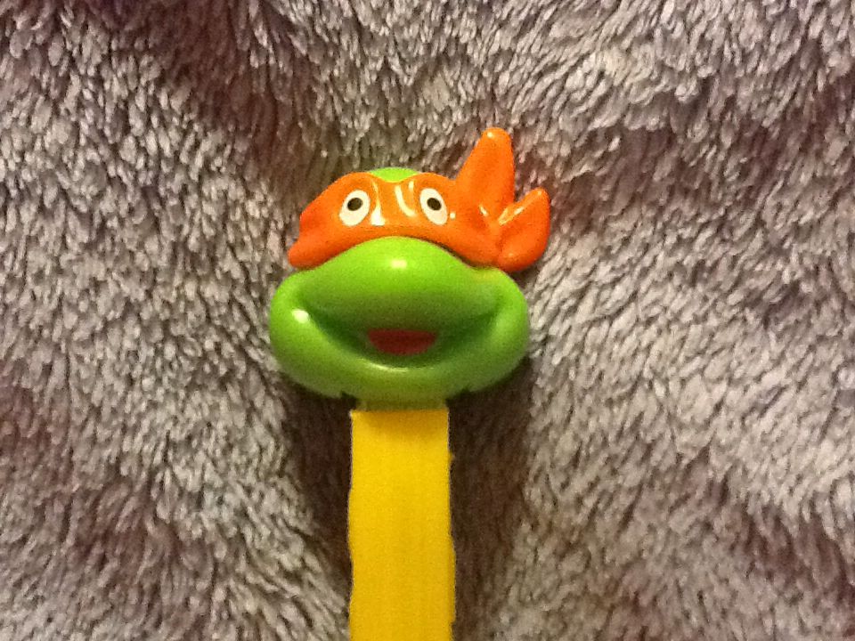 Easter - Chick In Egg (Green Jagged Shell)