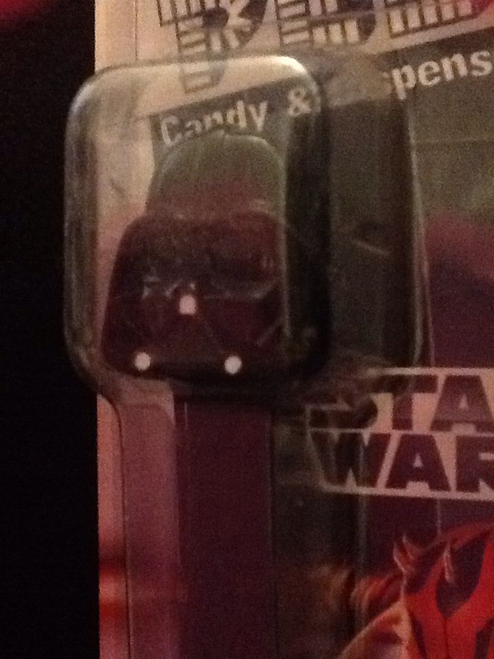 Star Wars - Darth Vader - Star Wars pez collectible - Main Image 2