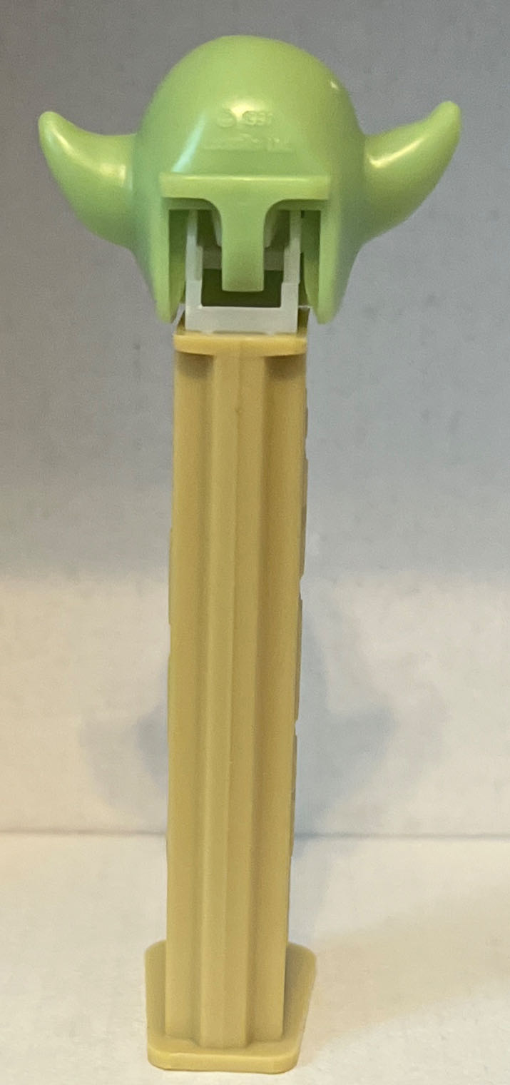 Yoda A (2) - Star Wars pez collectible - Main Image 4