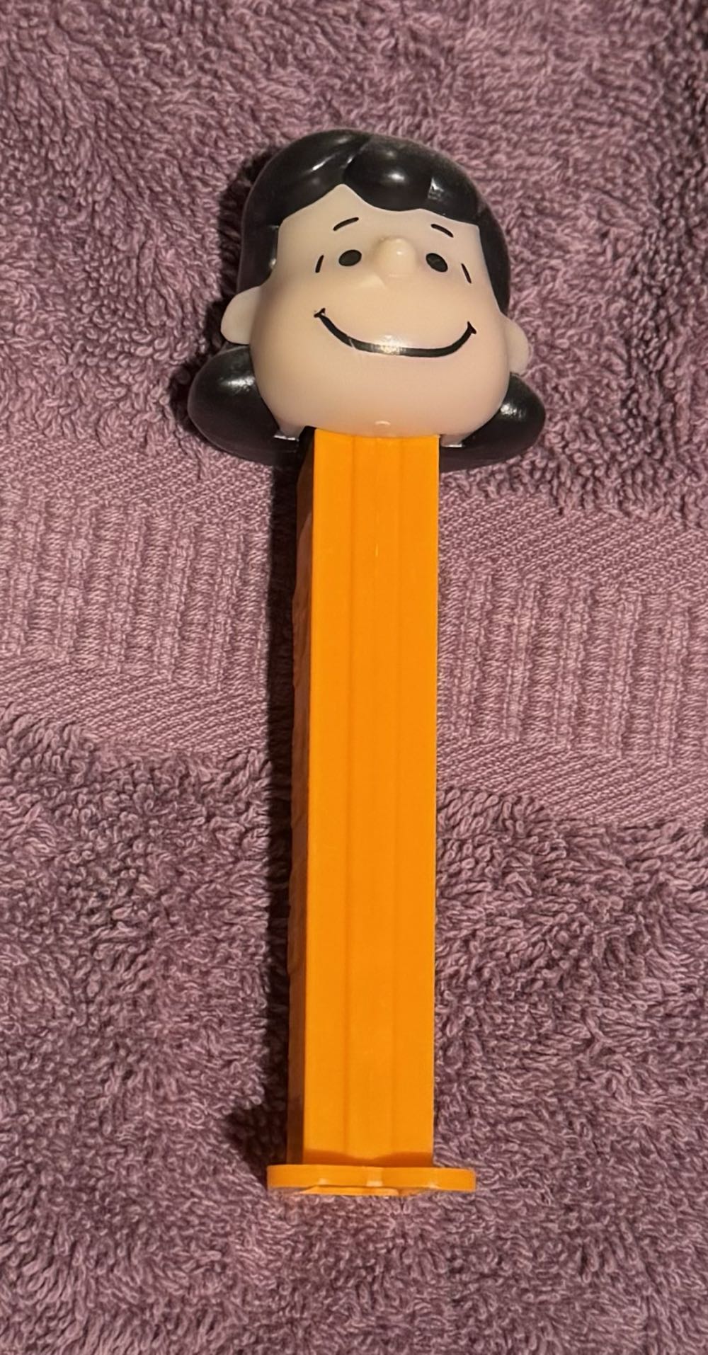 Lucy  - Orange Stem (New) - Peanuts PEZ pez collectible - Main Image 2