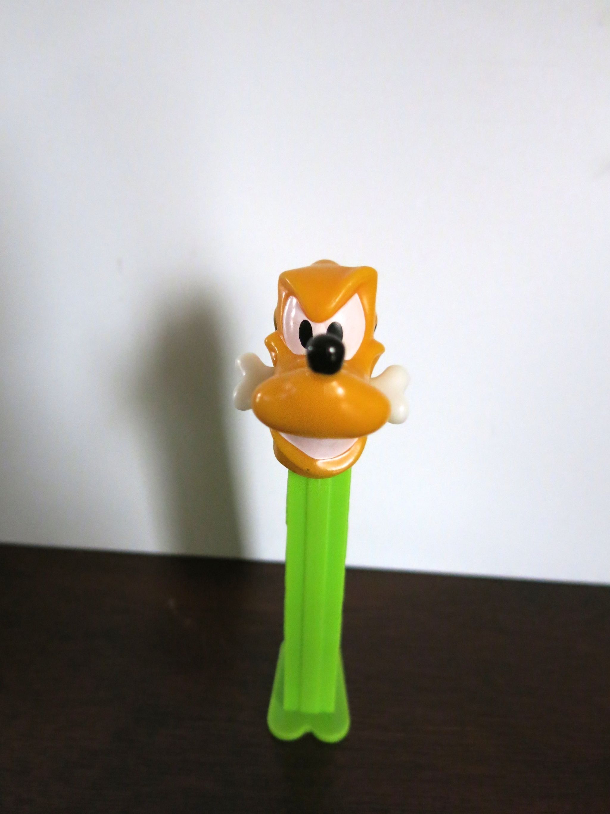 Pluto  pez collectible - Main Image 2