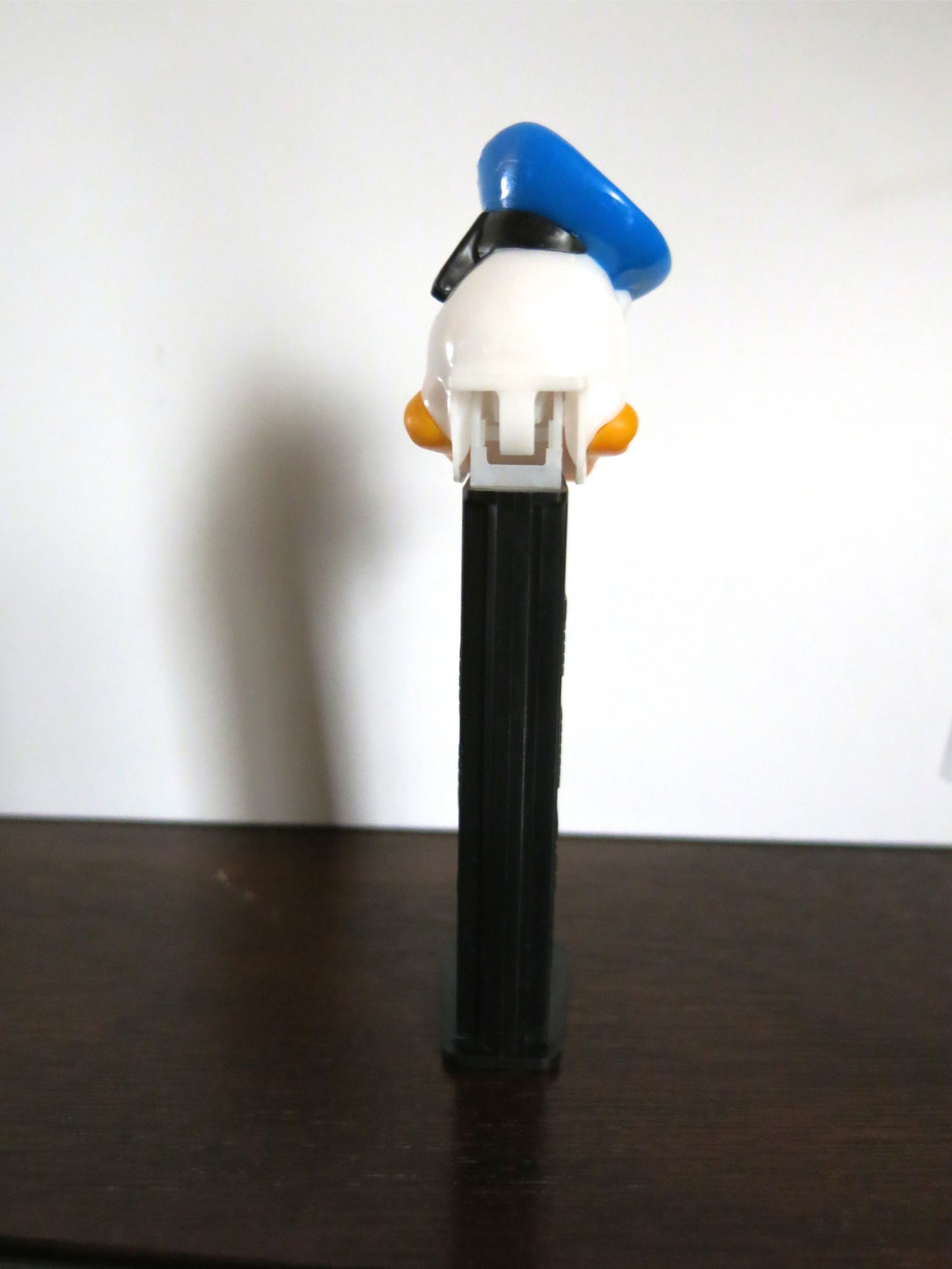 Donald Duck  pez collectible - Main Image 2