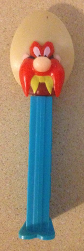 Yosemite Sam - Looney Tunes pez collectible - Main Image 2