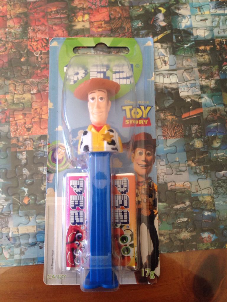 Hello Kitty Kuririn Yellow Crystal 