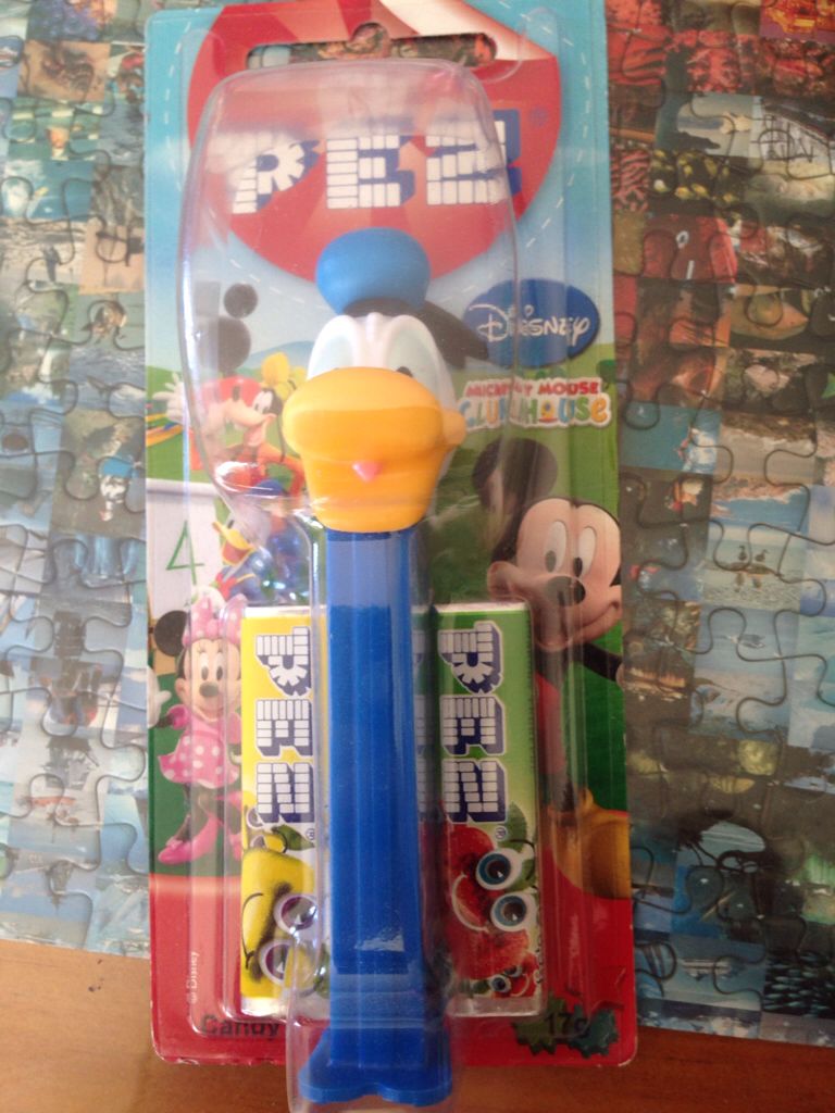 Hello Kitty - Sitting