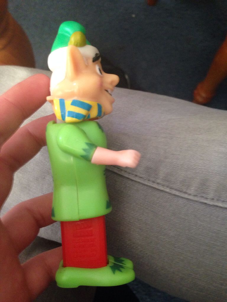 Christmas Elf In Clothes Unpackaged   pez collectible - Main Image 2