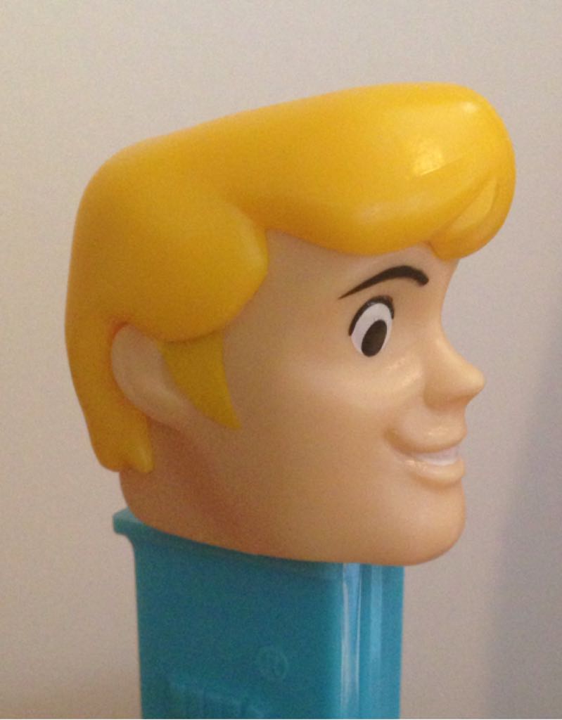 Scooby Doo - Fred Jones - Scooby Doo pez collectible - Main Image 2