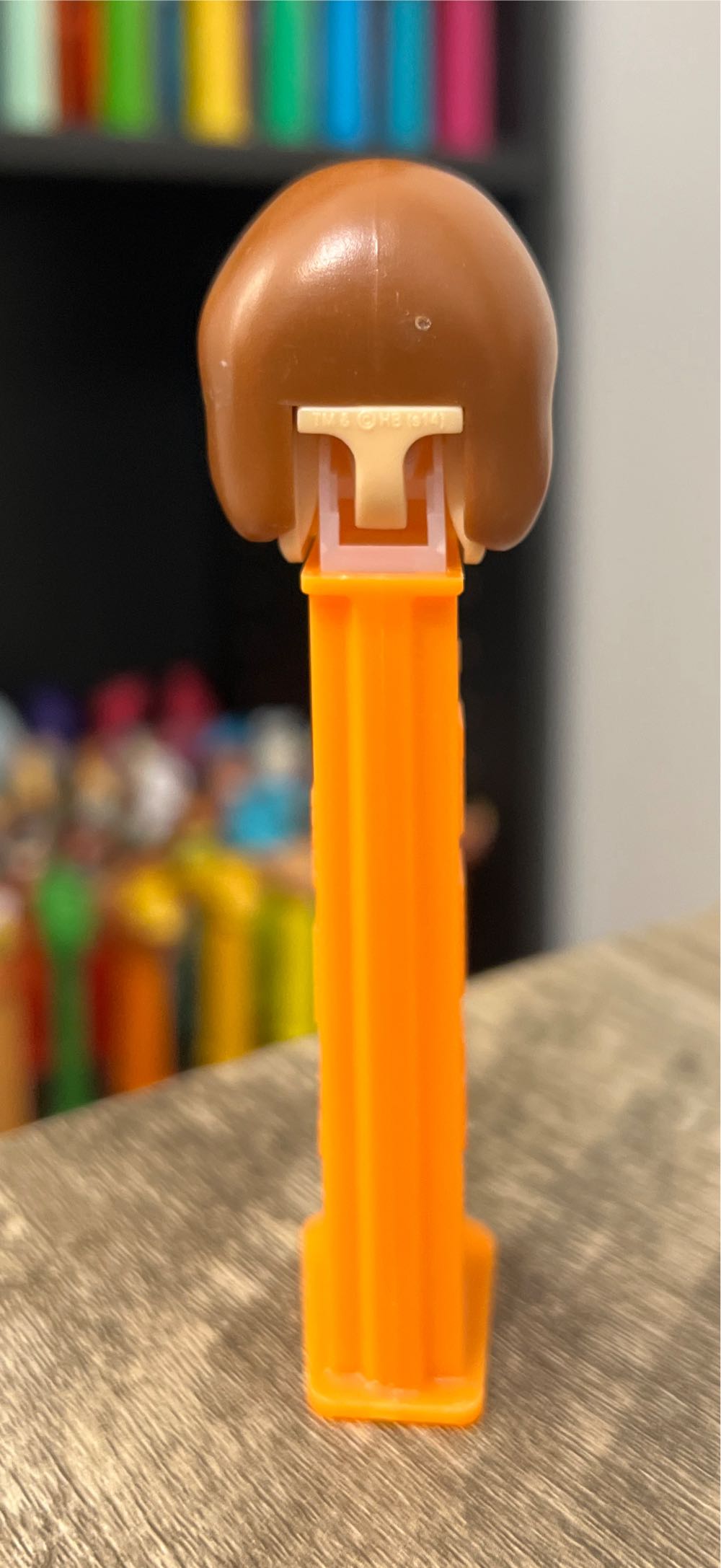 Velma Dinkley - Scooby Doo pez collectible - Main Image 3