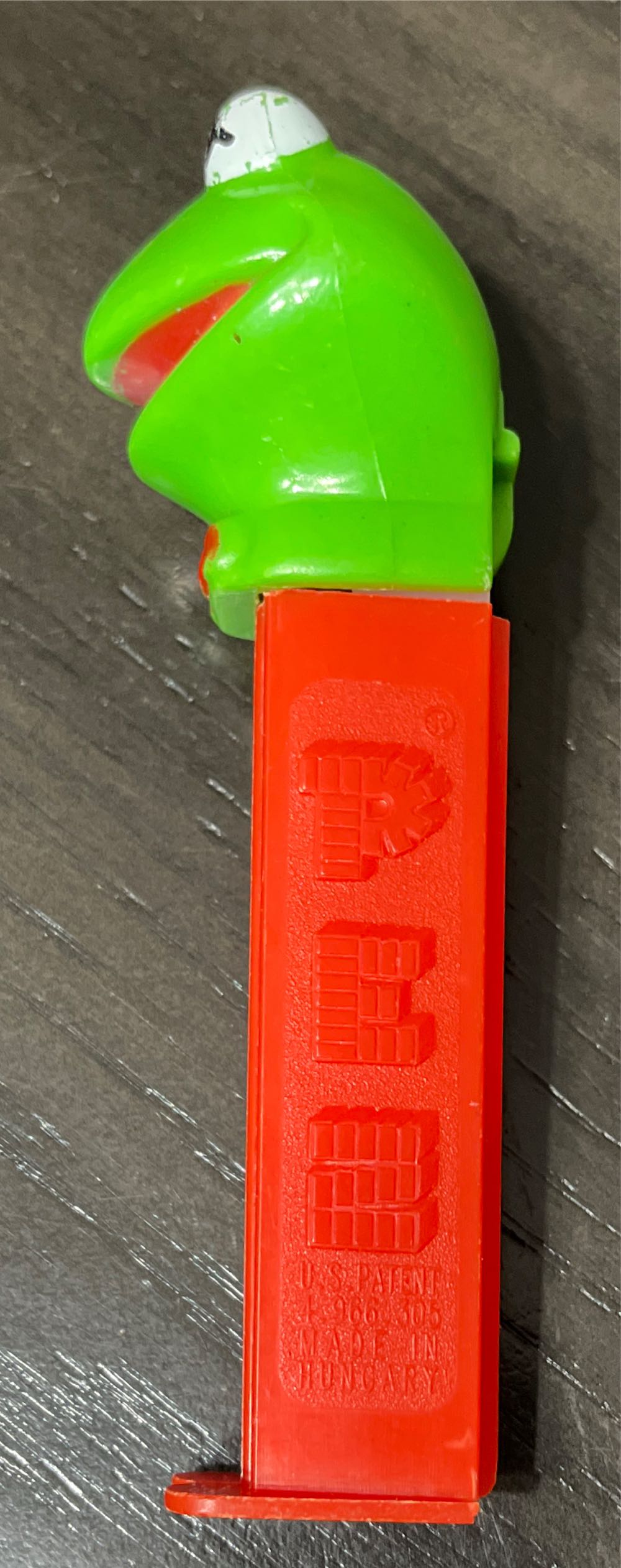 Muppets - Kermit The Frog - Muppets pez collectible - Main Image 3