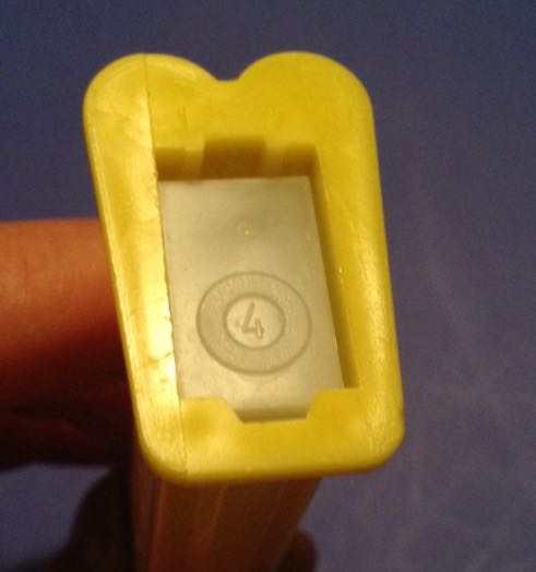 Speedy Gonzalez - Looney Toons pez collectible - Main Image 2