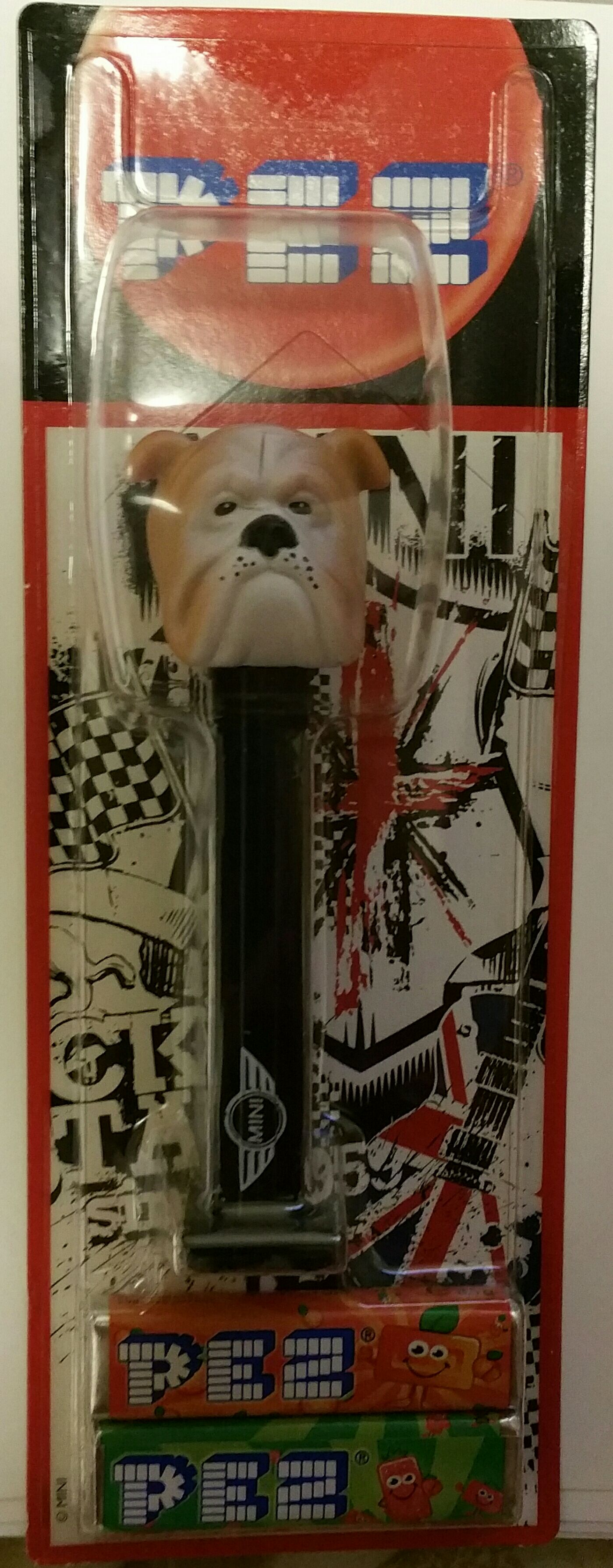 Bulldog, Mini-Cooper - ADVERTISING pez collectible - Main Image 2