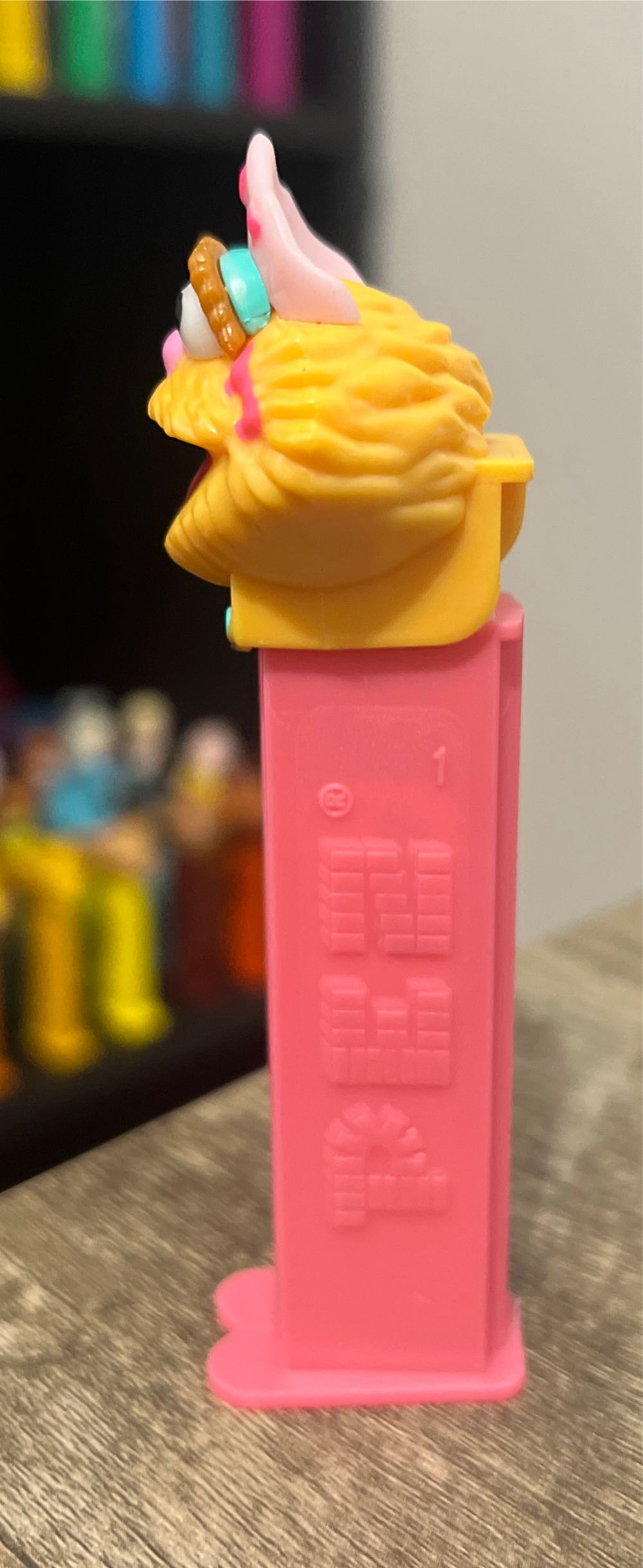 Zoe - Sesame Street pez collectible - Main Image 4