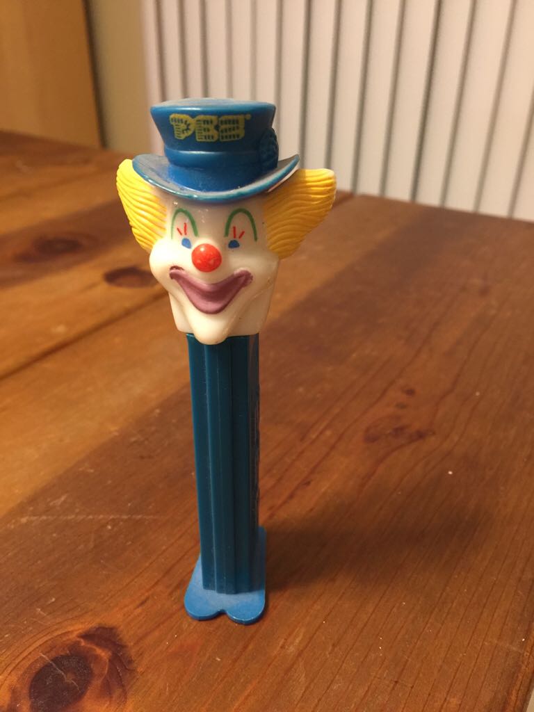 Peter Pez - Clown - Blue - Pez Originals pez collectible - Main Image 2