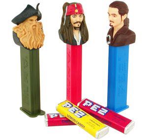 Pirates of the Caribbean - Will Turner, bust, brown shirt w/buckle on his right side, blue stem - Pirates Of The Carribean pez collectible - Main Image 2