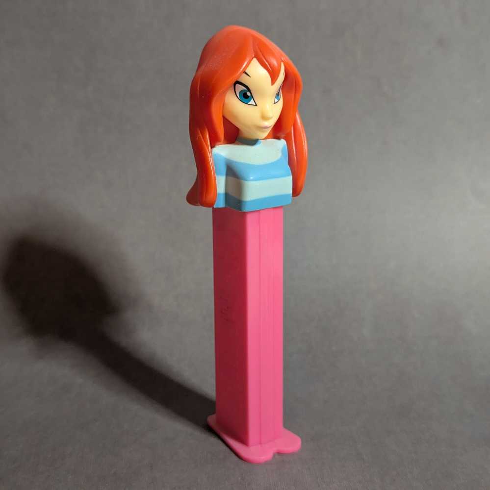 Winx Club - Bloom  - Movies & TV - Nickelodeon pez collectible - Main Image 2