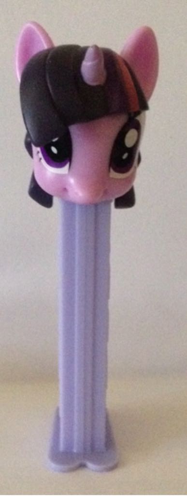 Valentine - Heart A Red Bright 