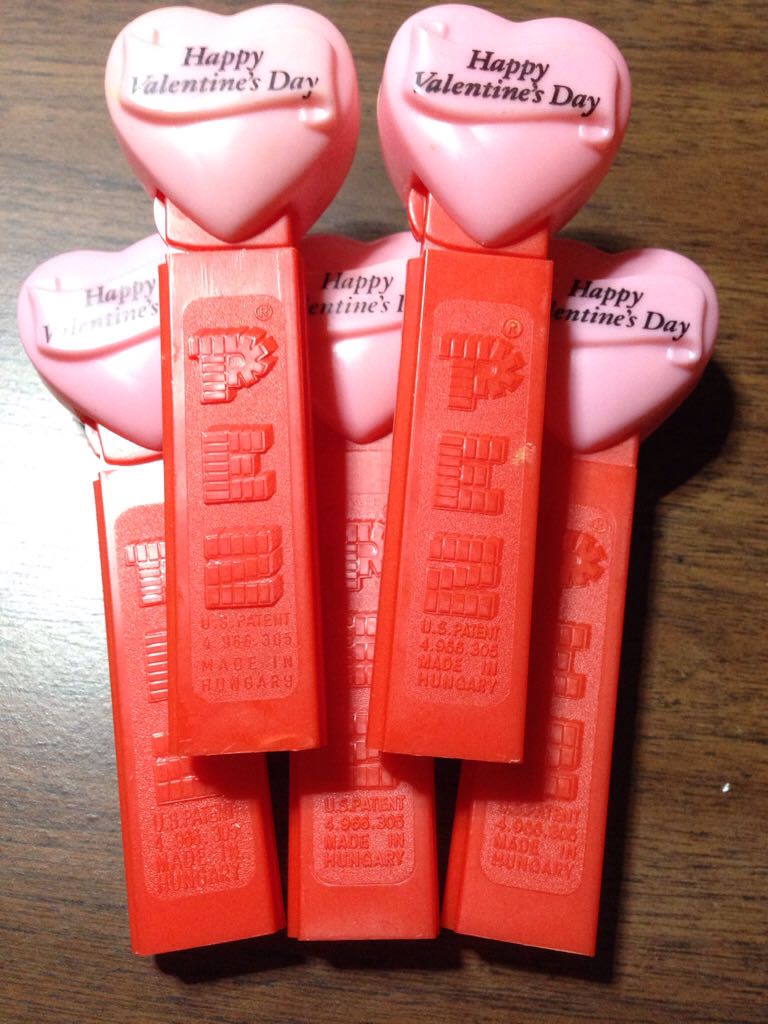 Valentine’s Day - Happy Valentine’s Day - Valentine’s Day pez collectible - Main Image 2
