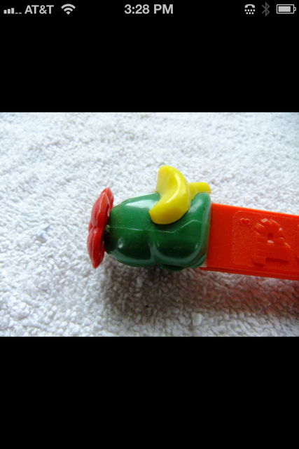Green Head Duck With Flower  pez collectible - Main Image 2