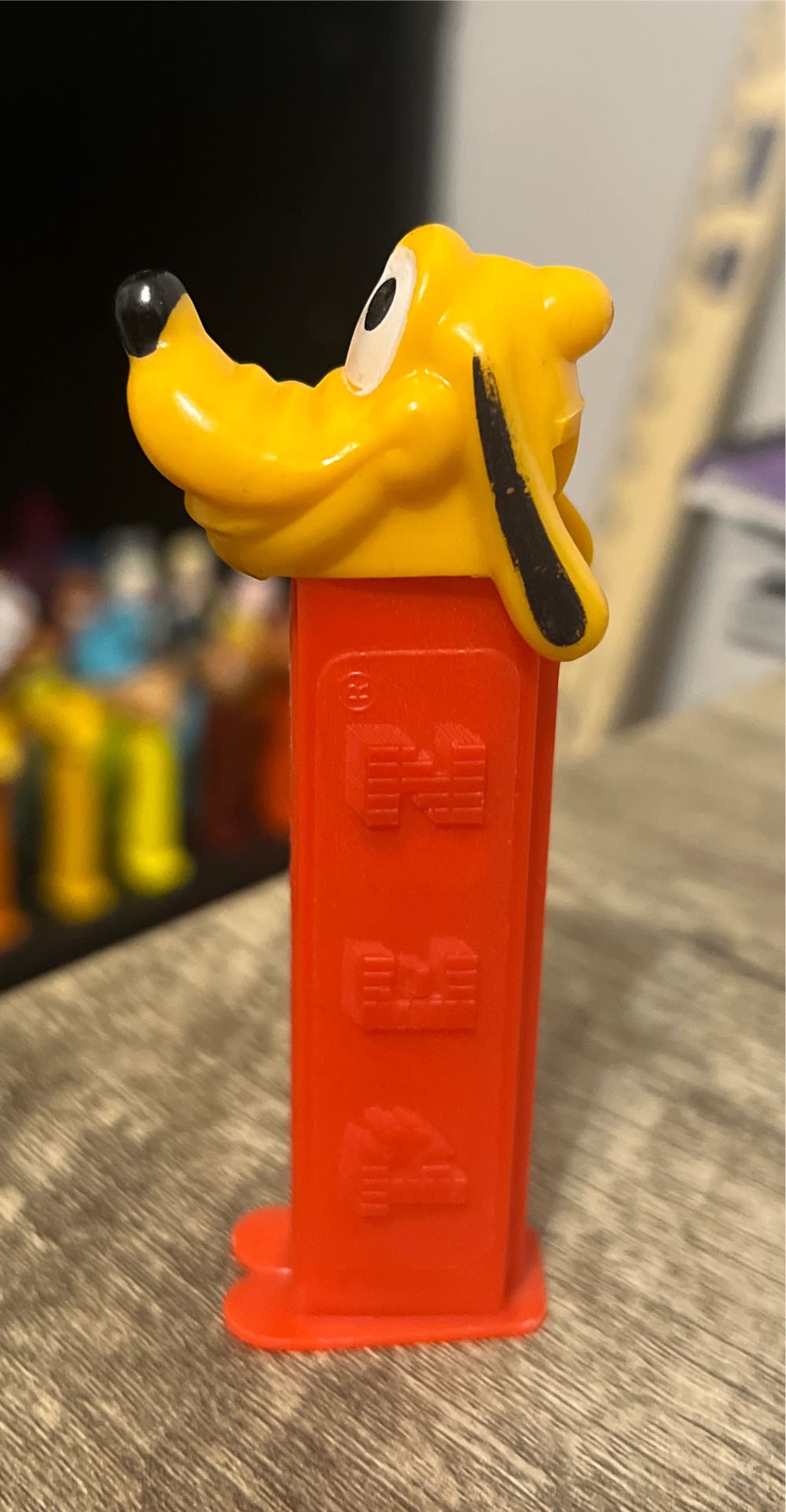 Pluto B - Disney Classic pez collectible - Main Image 4