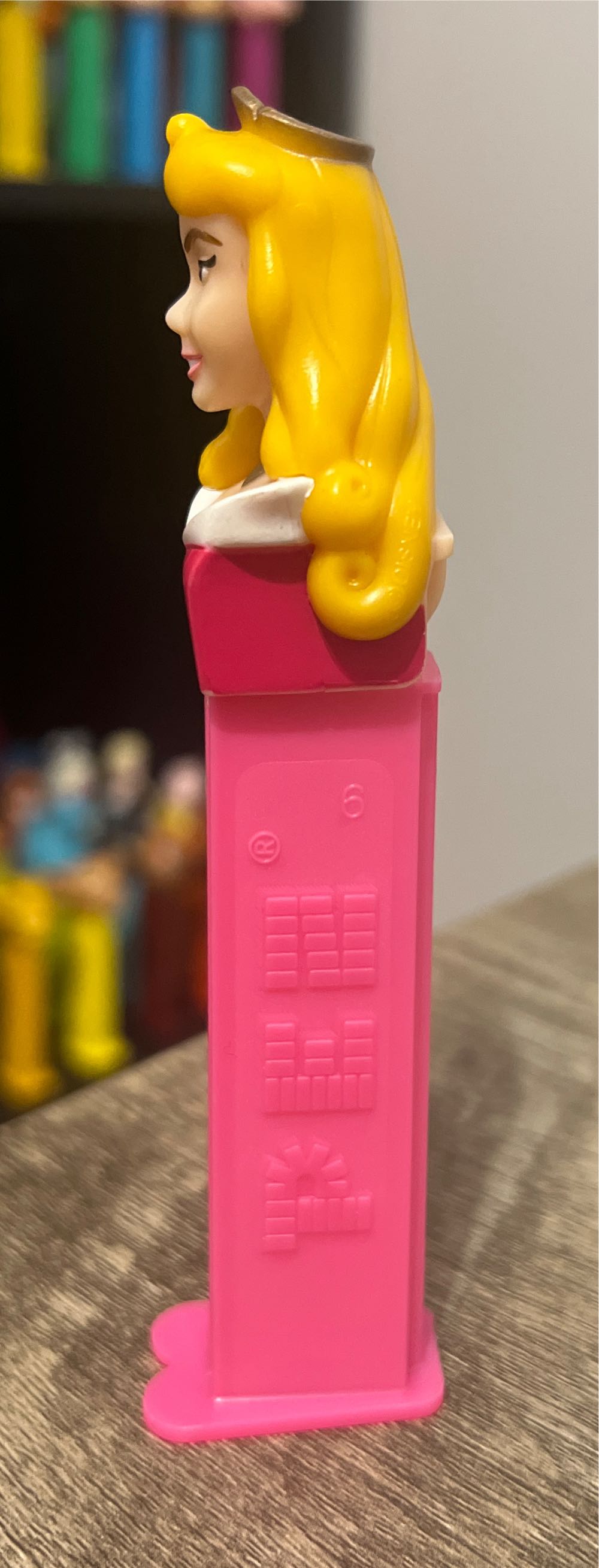 Aurora A - Disney - Princesses pez collectible - Main Image 4
