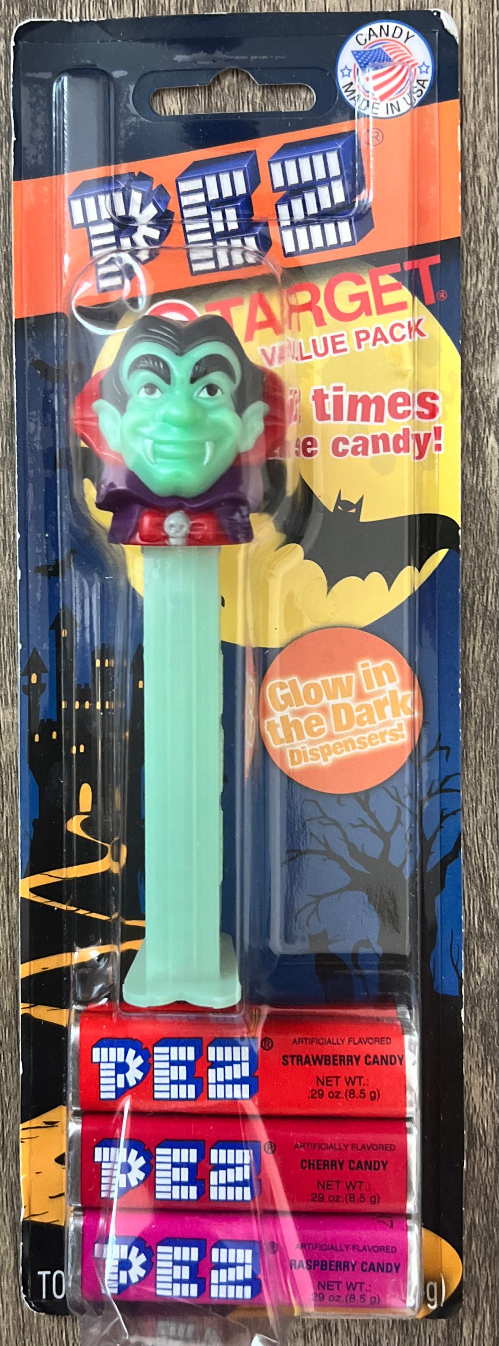Vampire A - Halloween pez collectible - Main Image 2