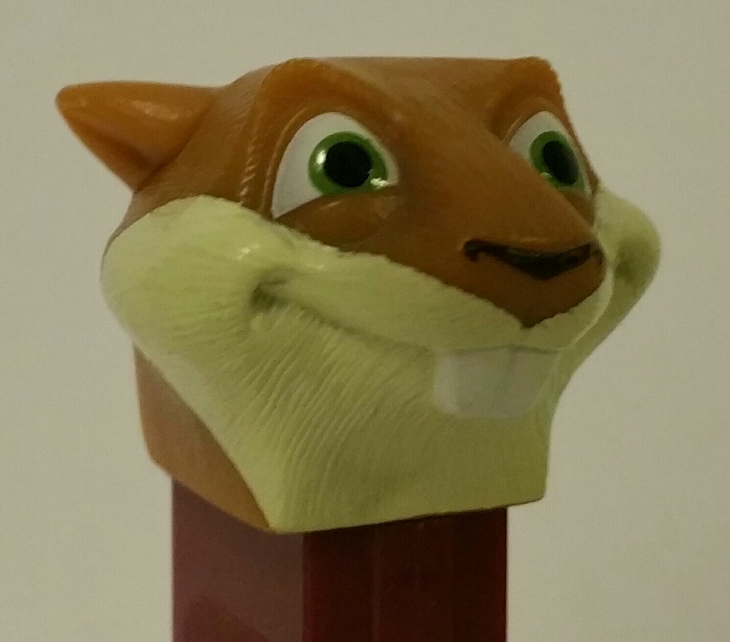 Hammy - Over The Hedge pez collectible - Main Image 2