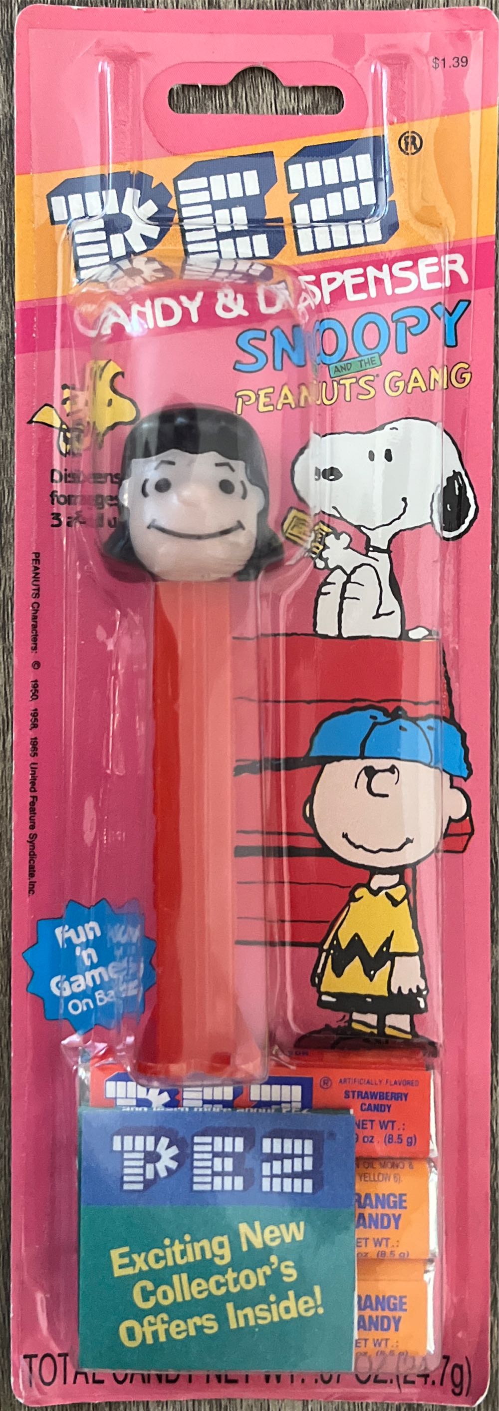 Peanuts - Lucy - A - PEANUTS pez collectible - Main Image 2