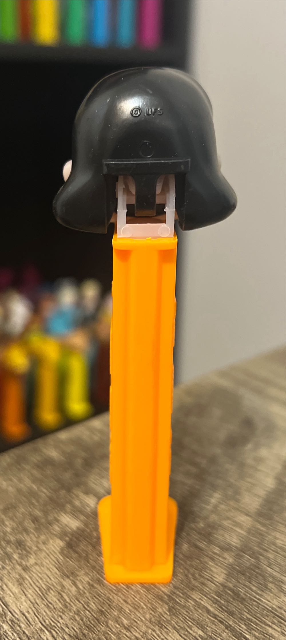 Lucy B - PEANUTS pez collectible - Main Image 3