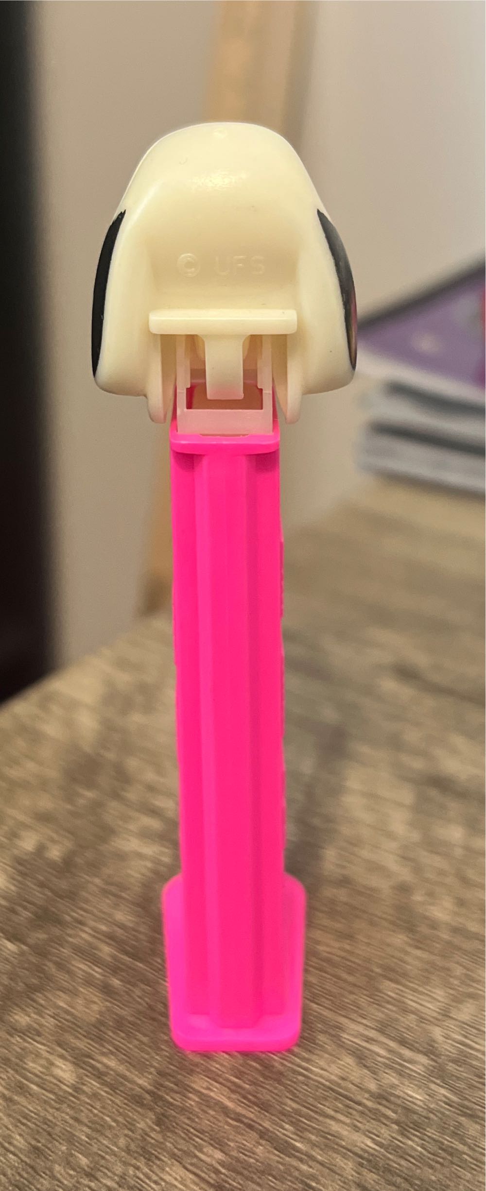 Peanuts - Snoopy B - Peanuts PEZ pez collectible - Main Image 3