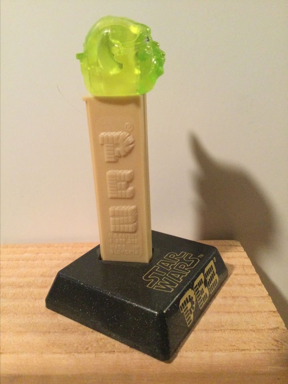 Yoda Limited Edition - Star Wars pez collectible - Main Image 3