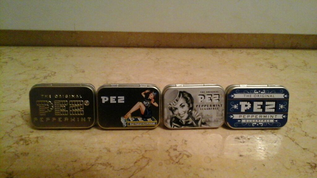 Snowman W/Scarf Keychain