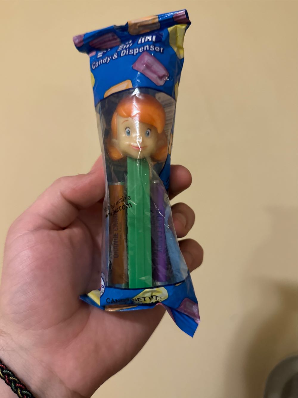 Darby - Winnie The Pooh pez collectible - Main Image 2