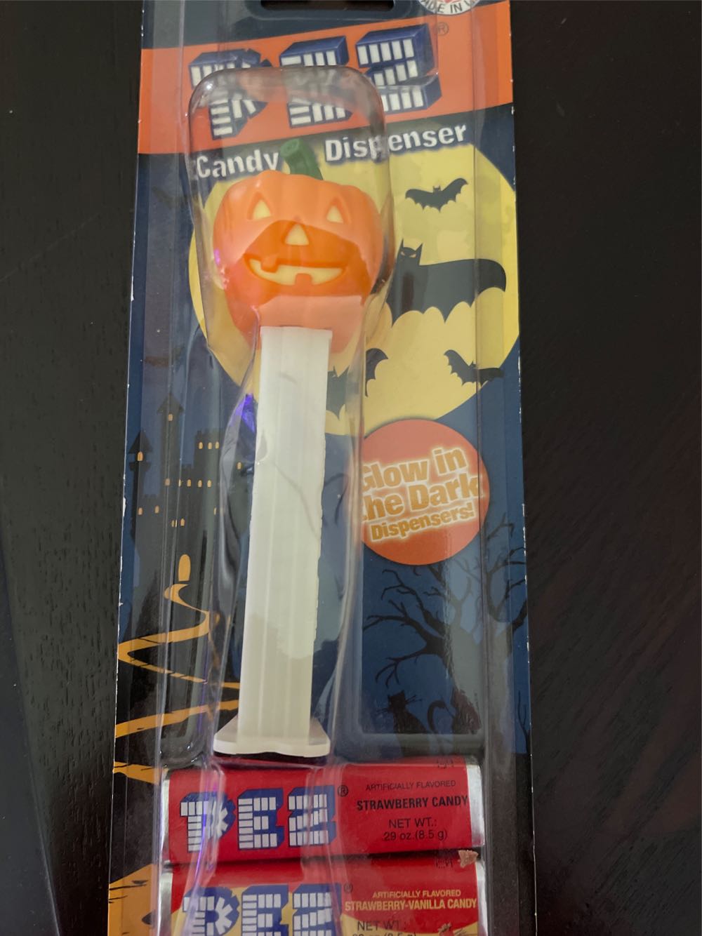 Halloween Pumpkin 2012 Glow  pez collectible - Main Image 2