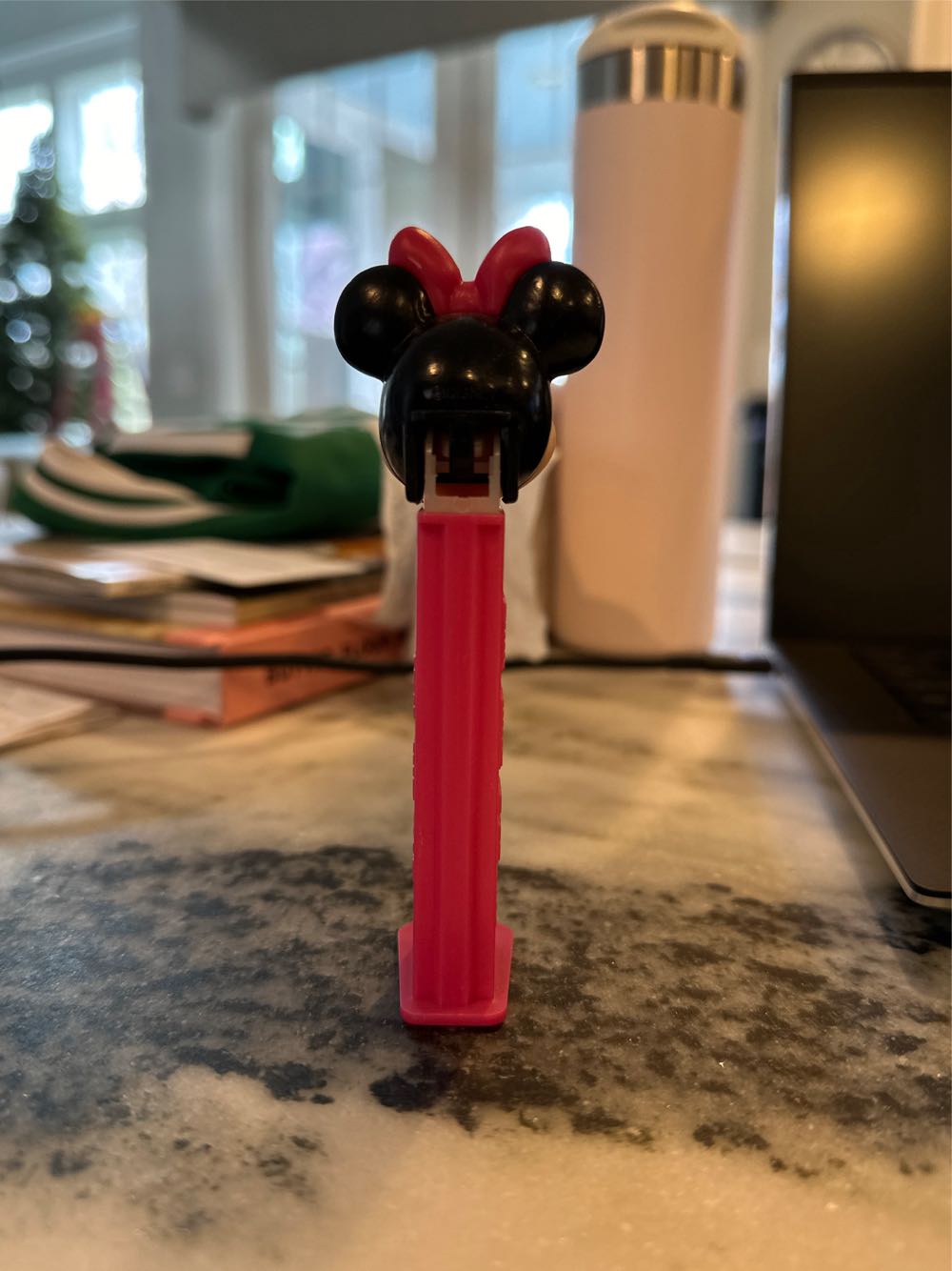 Minnie Mouse - Disney pez collectible - Main Image 3
