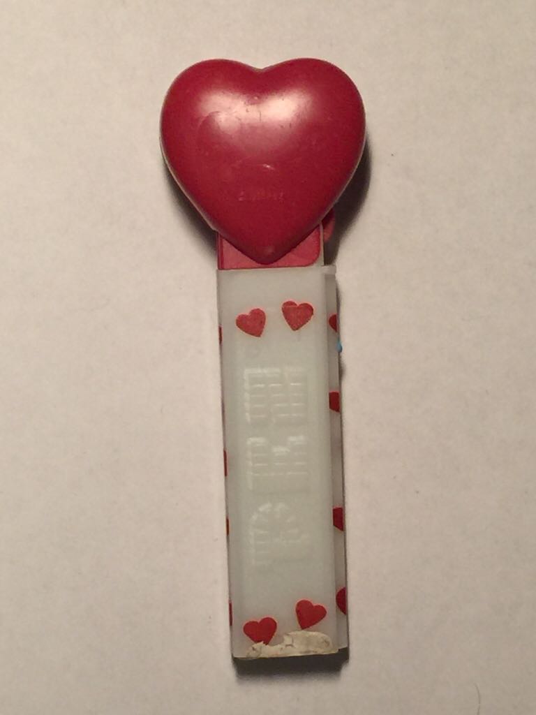 Dream - Holidays - Valentine’s Day pez collectible - Main Image 2
